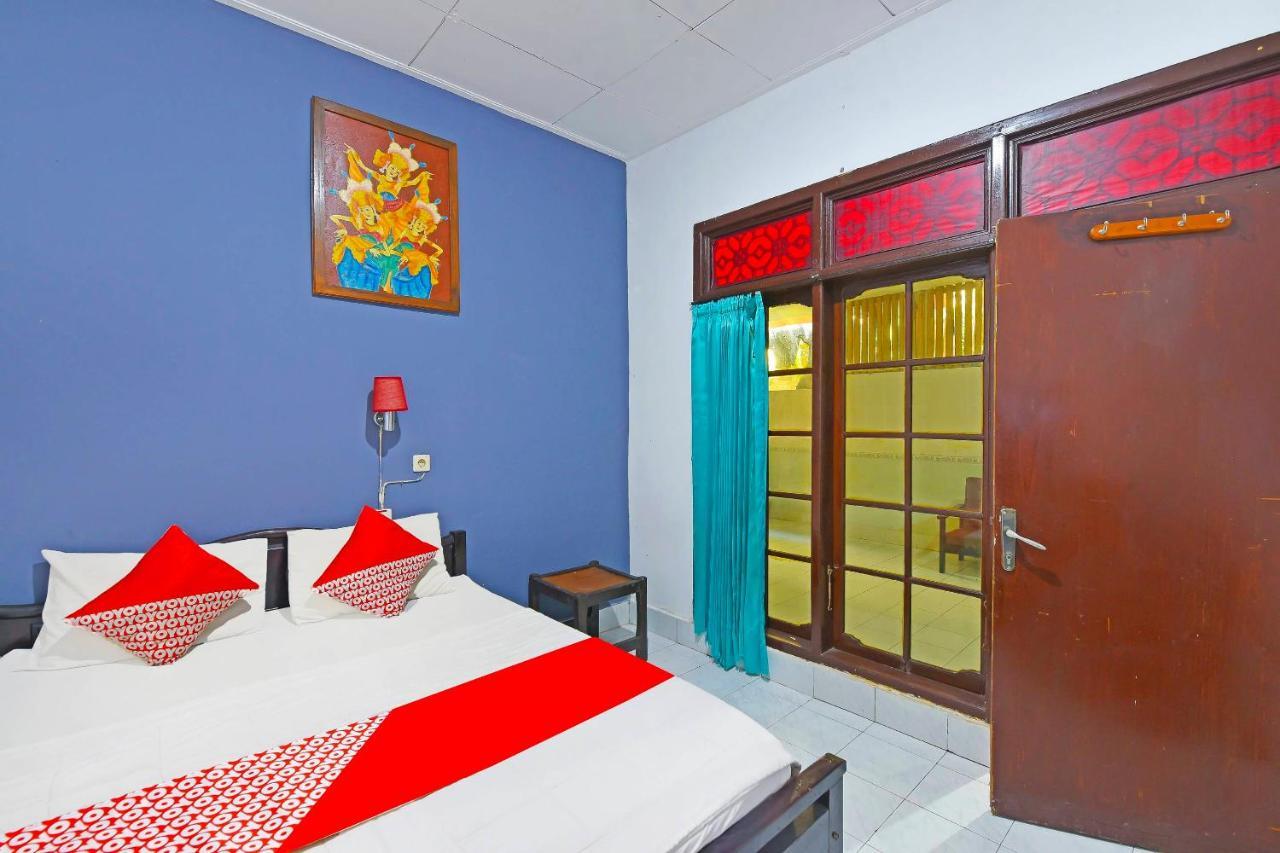 OYO 3244 Grand Chandra Hotel Denpasar Exteriör bild