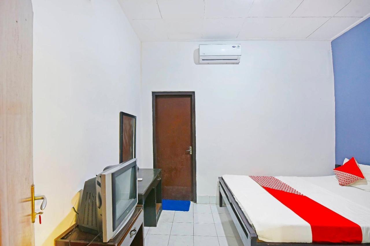 OYO 3244 Grand Chandra Hotel Denpasar Exteriör bild
