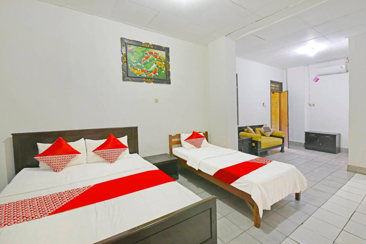 OYO 3244 Grand Chandra Hotel Denpasar Exteriör bild