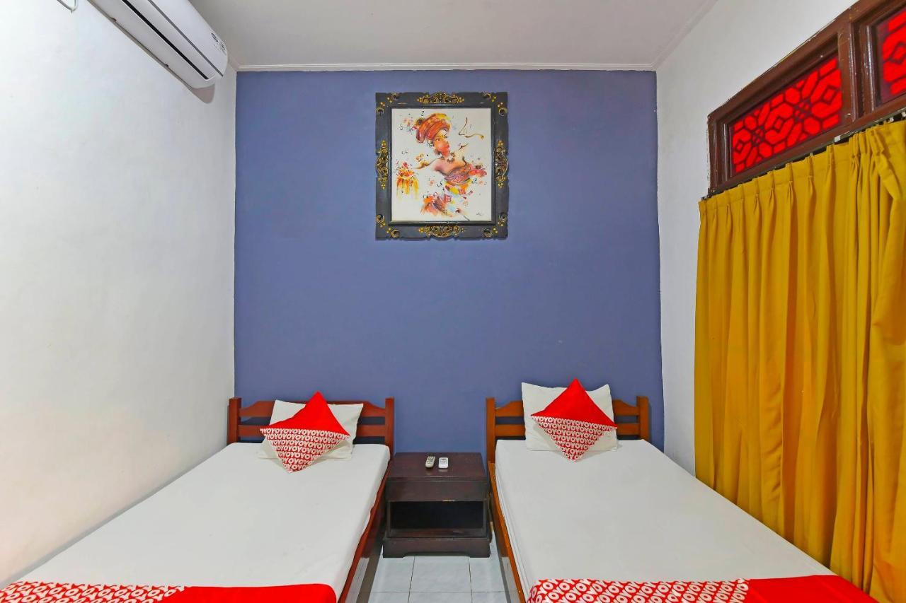 OYO 3244 Grand Chandra Hotel Denpasar Exteriör bild