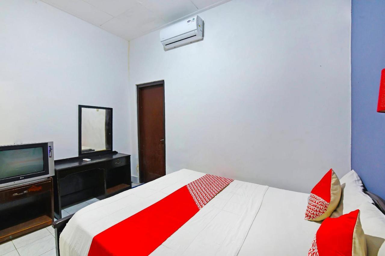 OYO 3244 Grand Chandra Hotel Denpasar Exteriör bild