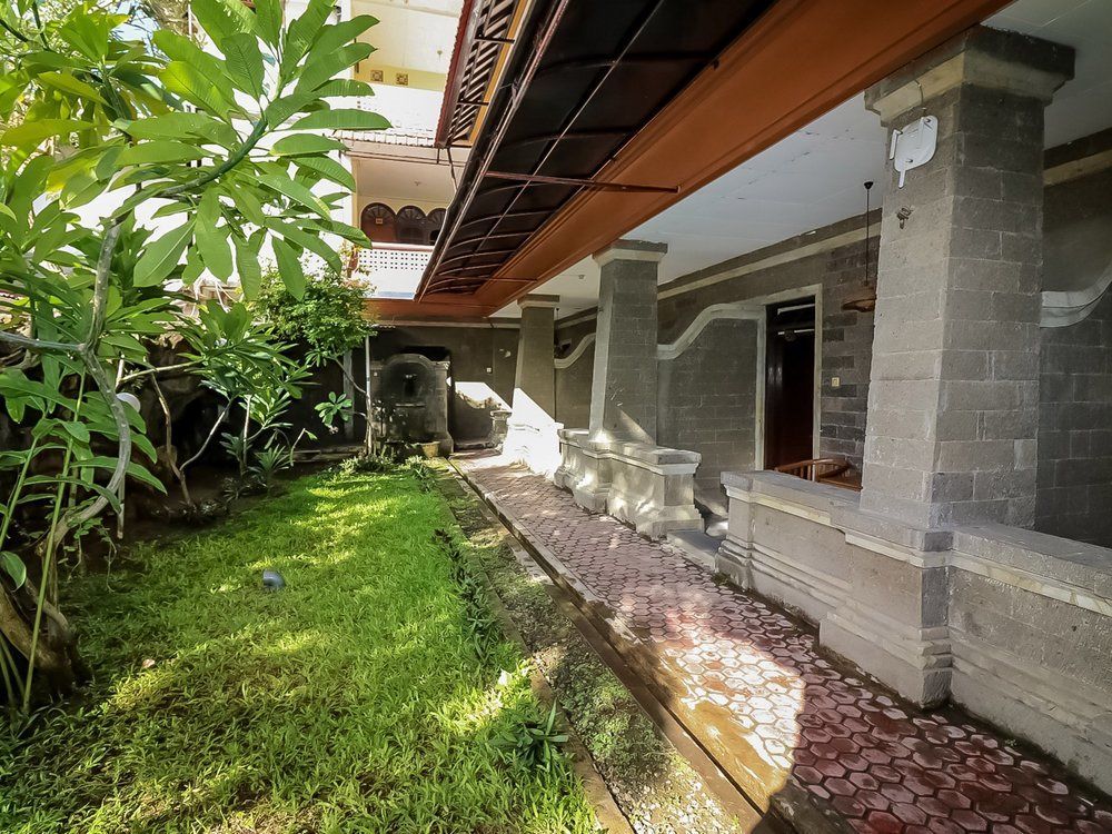 OYO 3244 Grand Chandra Hotel Denpasar Exteriör bild